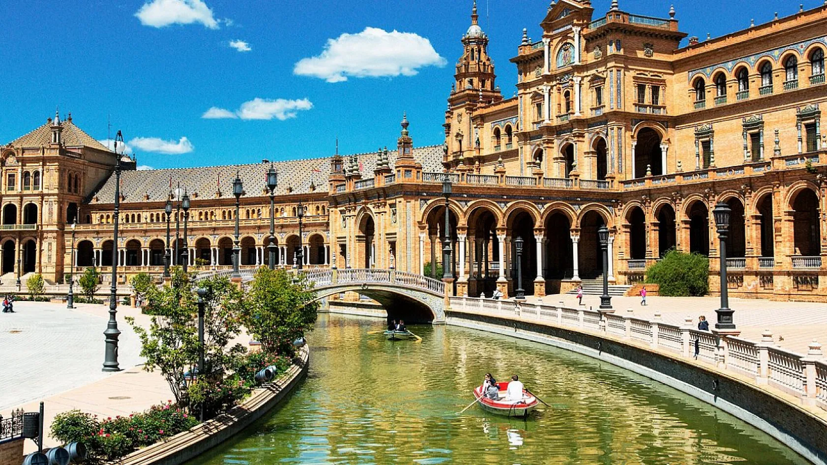 Pegasus'tan Sevilla'ya 39,99 avroya uçma fırsatı 