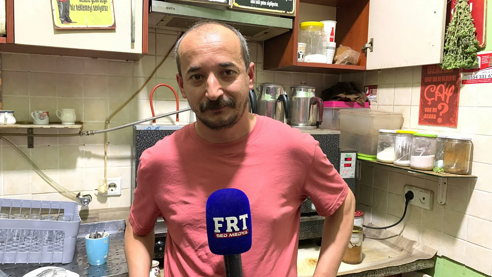 Çayın başında 8 yıl: Fethiye'den samimiyet dolu 'Dünya Çay Günü' mesajı