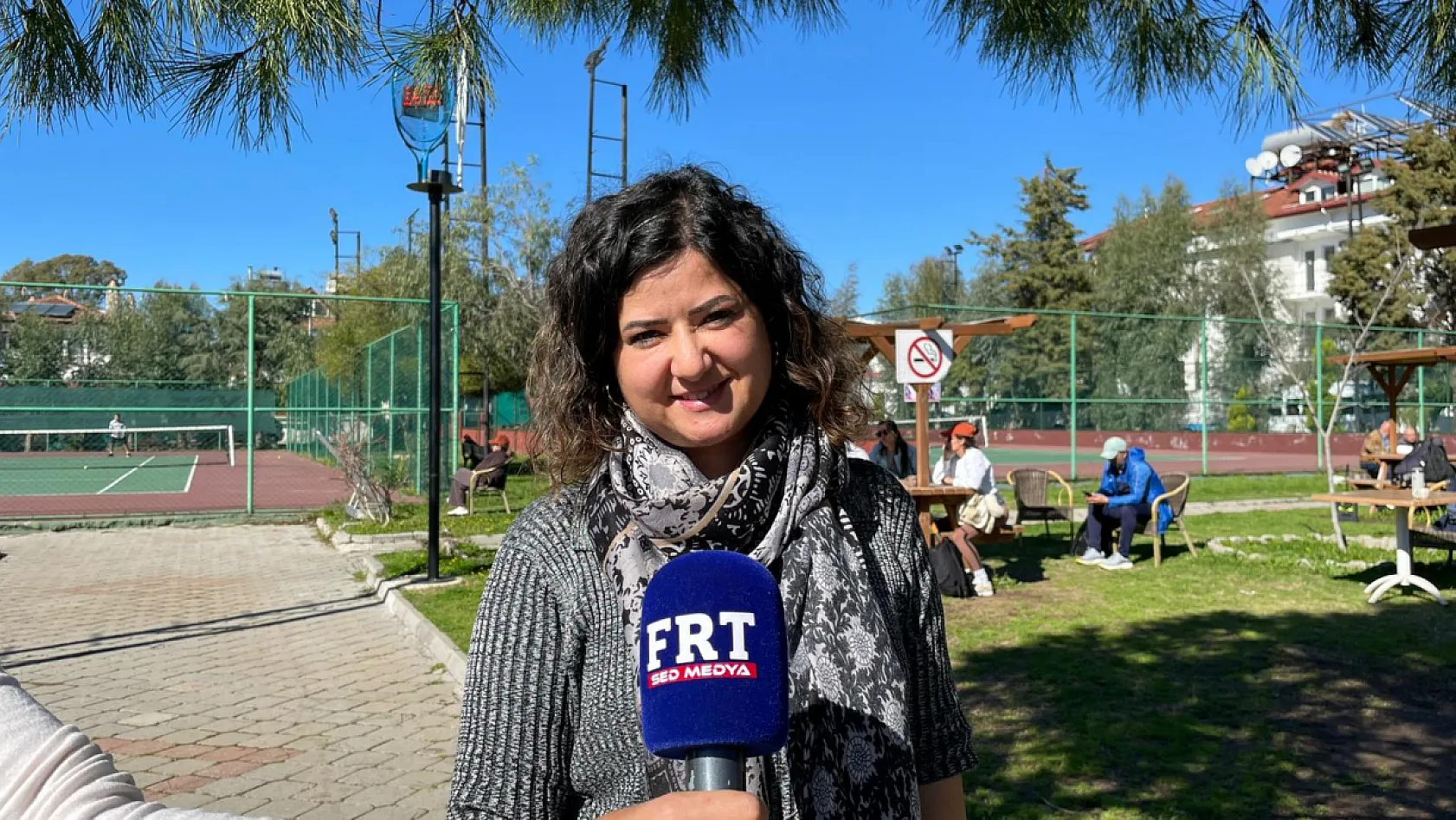 Fethiye'de ertelenen tenis turnuvası coşkulu başladı