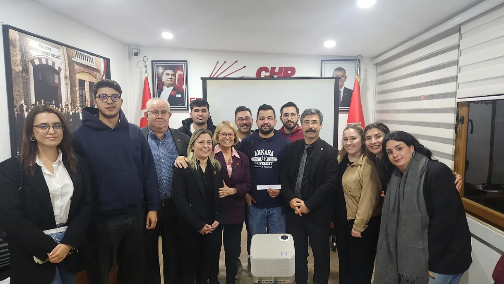 CHP Fethiye'de 'Temel Üye Eğitimi' tamamlandı
