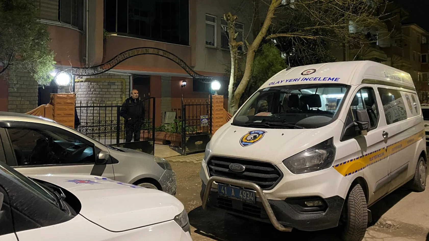 Cinayete kurban gittiği değerlendirilen kadının komşuları konuştu