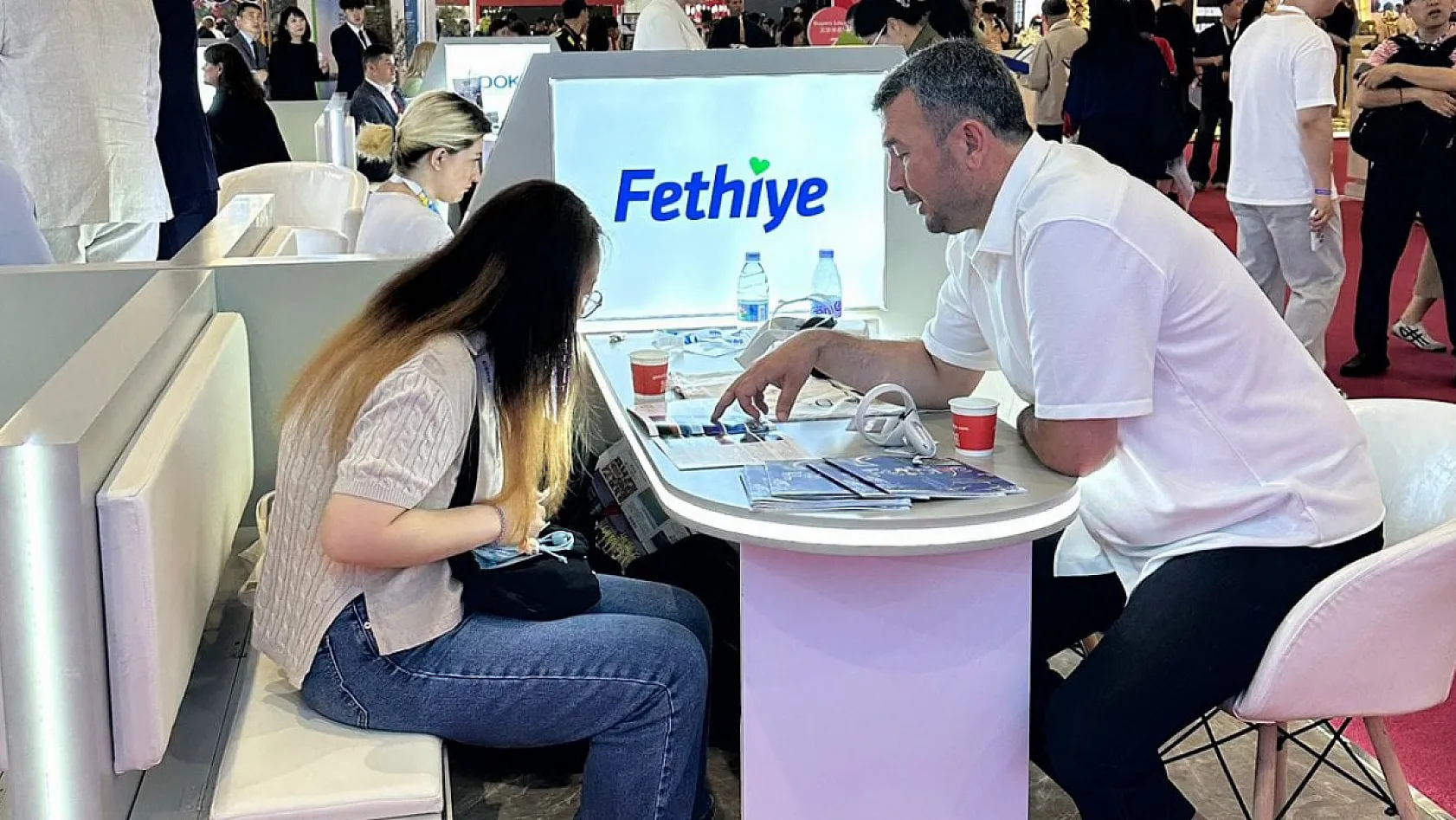 Çin'de Fethiye Rüzgarı Esti