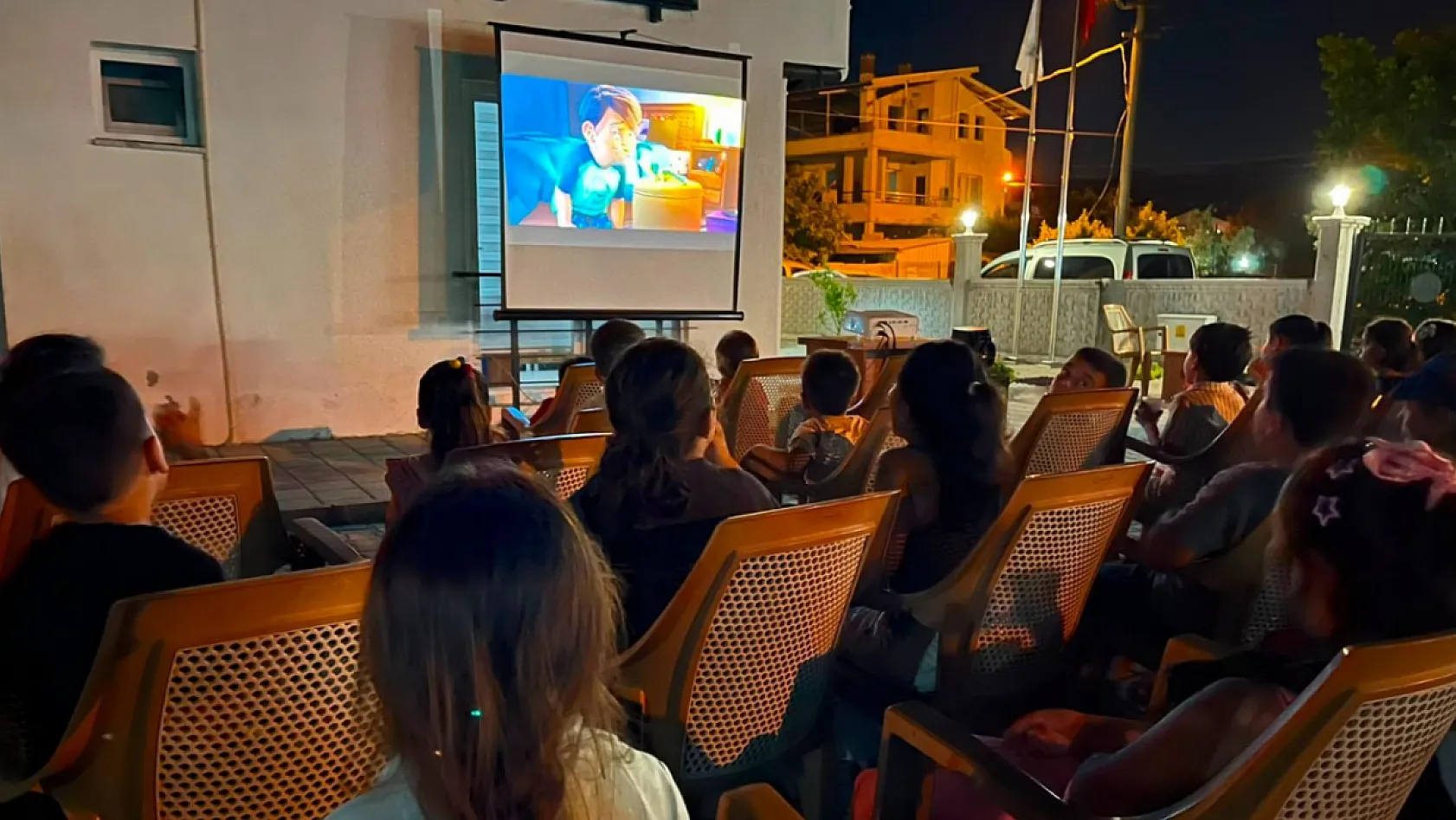 Muğla Büyükşehir, Çocukları Sinema Etkinliğiyle Buluşturdu