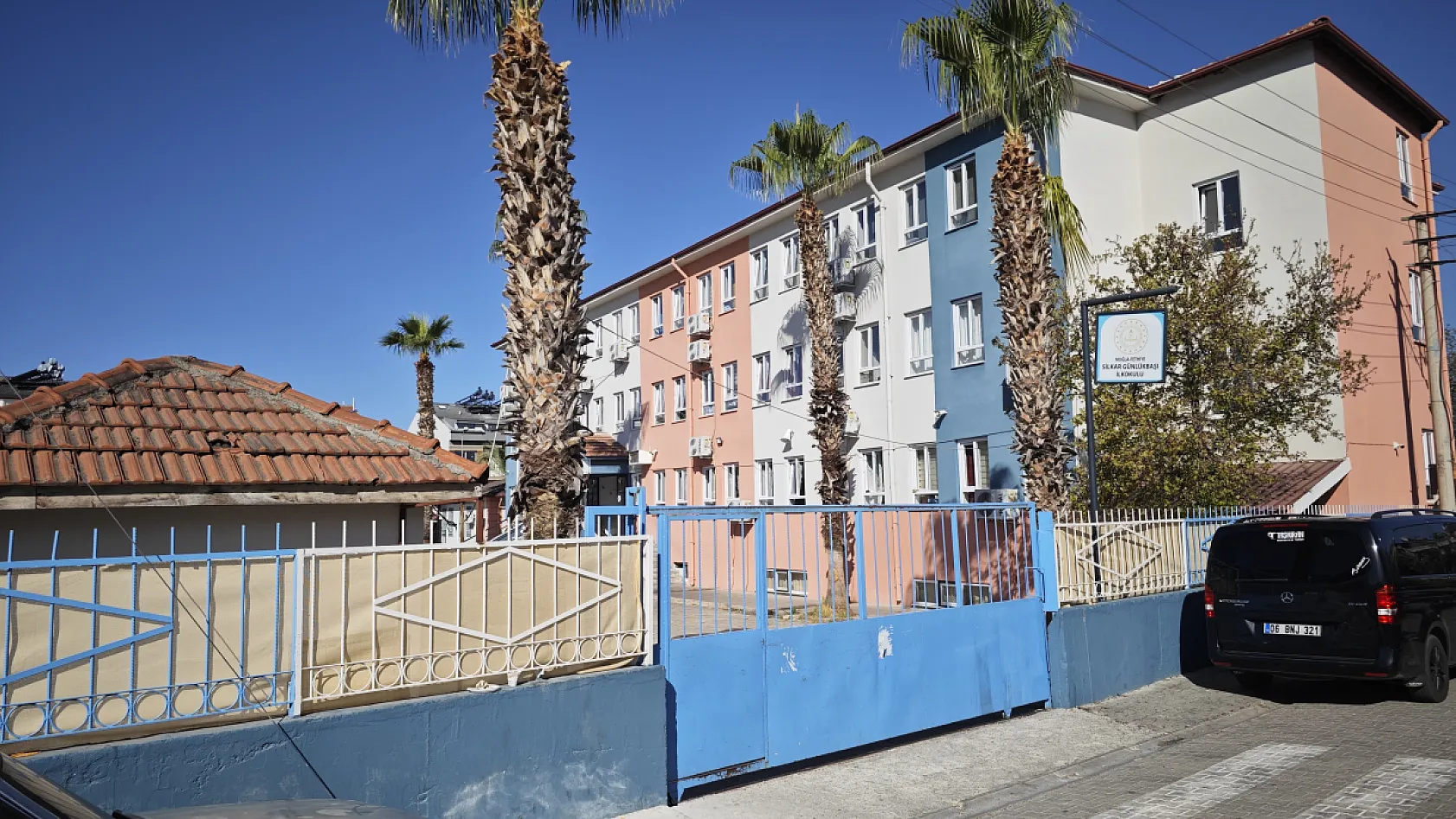 Fethiye'de Özel Eğitim Öğrencilerinin Nakil Kararı Velileri Endişelendirdi: Milli Eğitim Müdürü Açıklık Getirdi