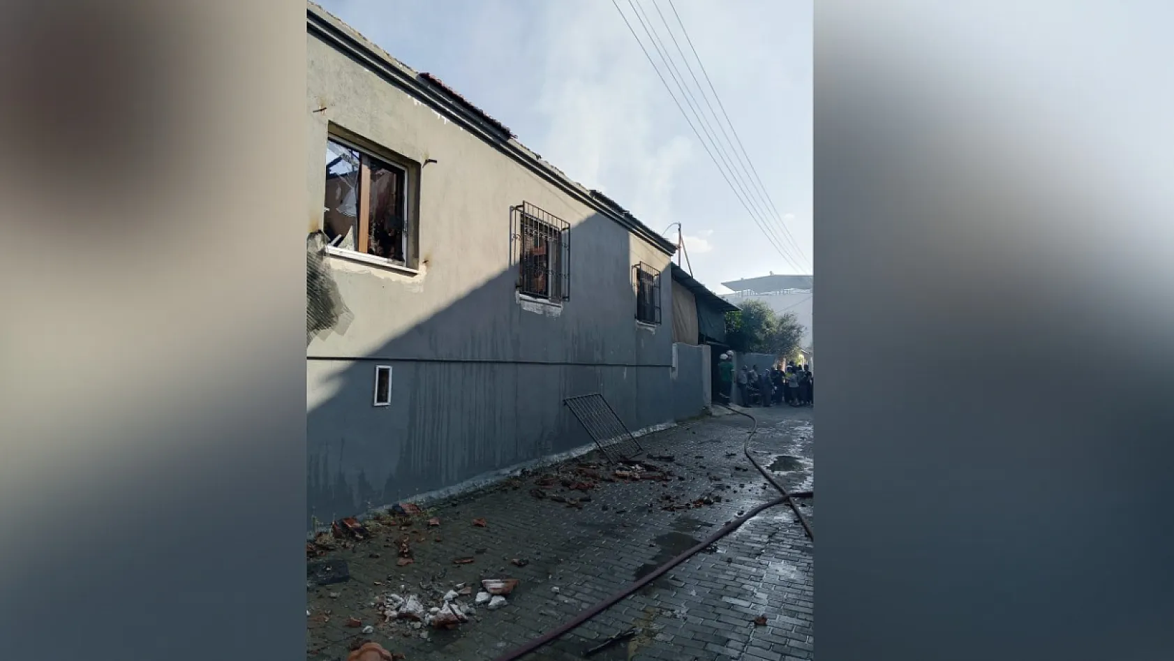 Aydın Efeler'de ev yangını: Ev kullanılamaz hale geldi