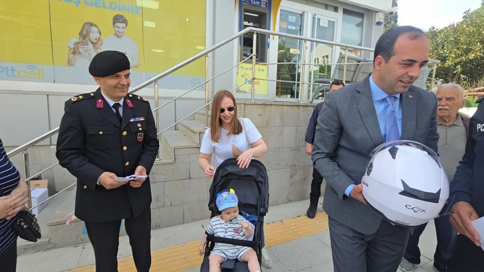 Datça'da 'Karayolları Güvenliği ve Trafik Haftası' etkinliği düzenlendi