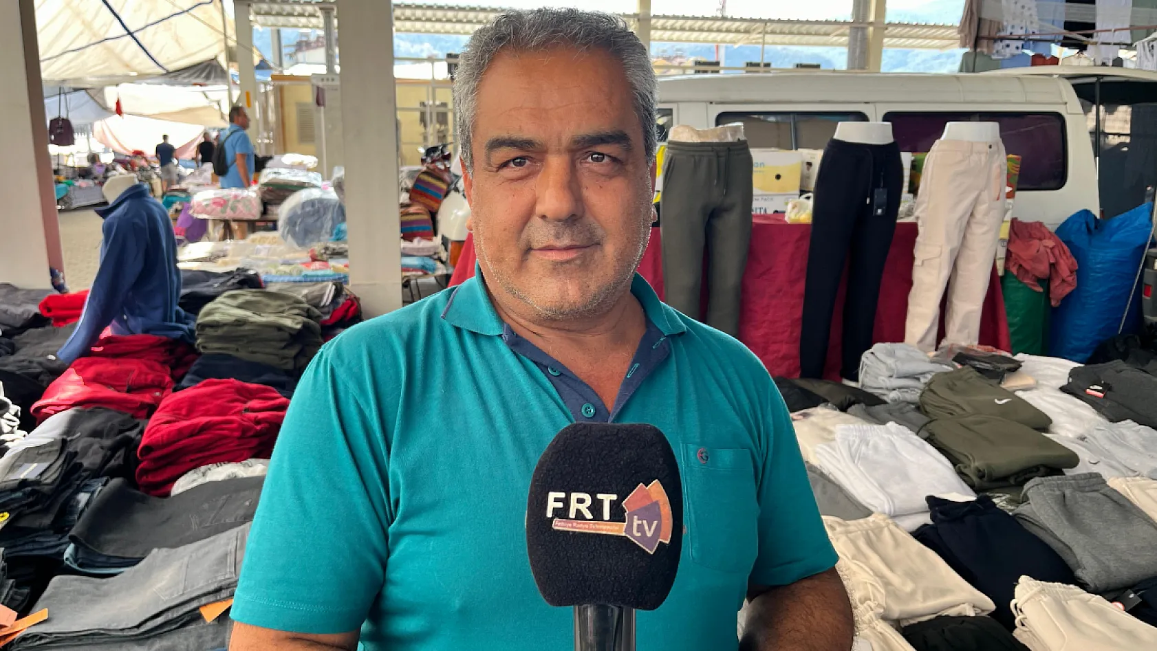 Fethiye Cumartesi Pazarı'nda Esnaf Aydınalp, 'Satışlar Kışın Artacak'