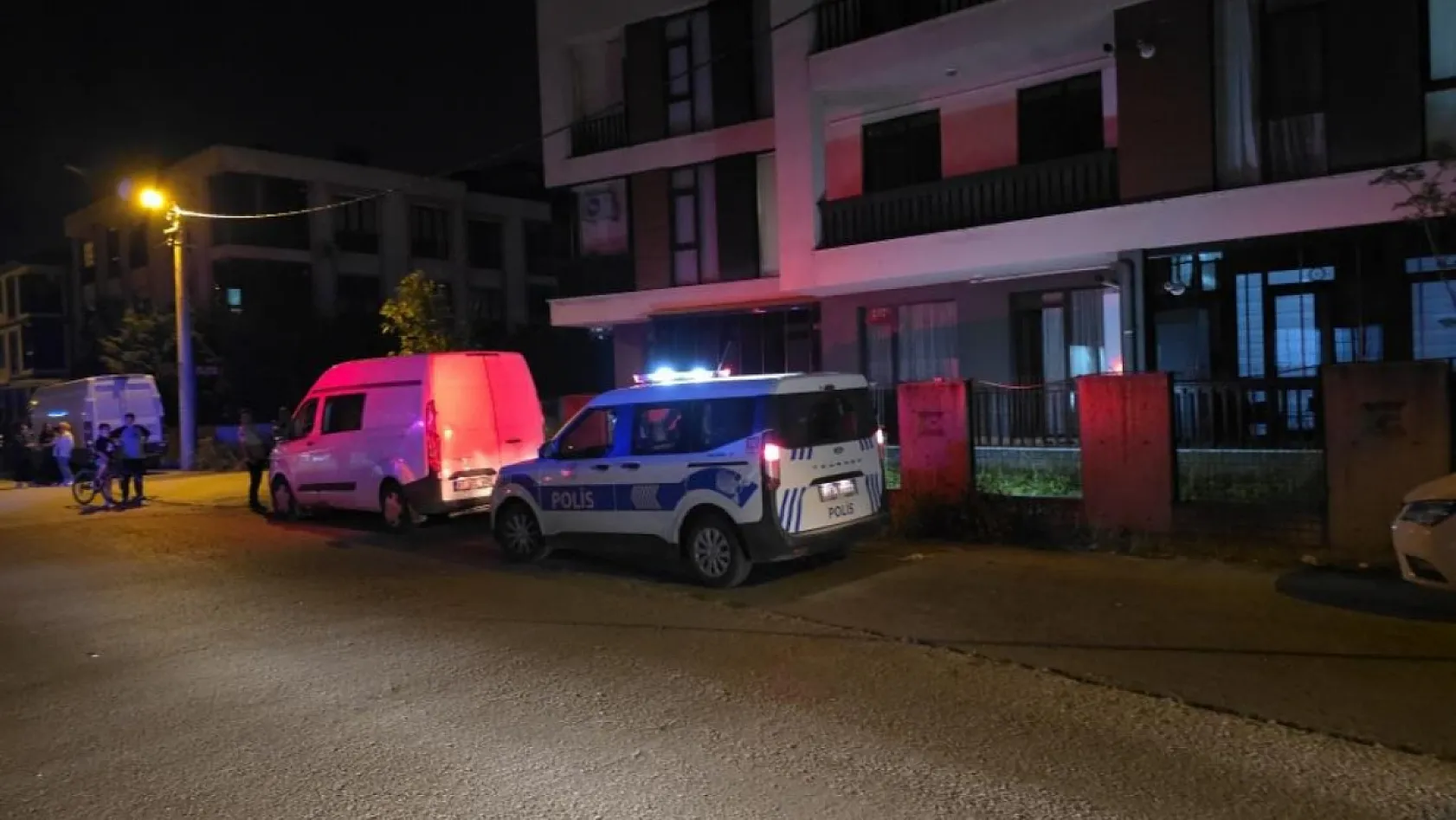 Doğal gaz kokusu sandılar, evde yalnız yaşayan emekli öğretmenin öldüğü anlaşıldı