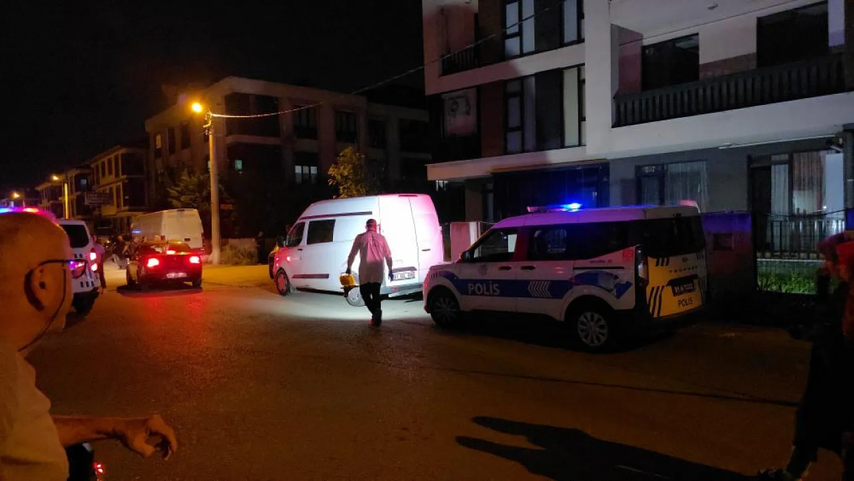 Doğal gaz kokusu sandılar, evde yalnız yaşayan emekli öğretmenin öldüğü anlaşıldı