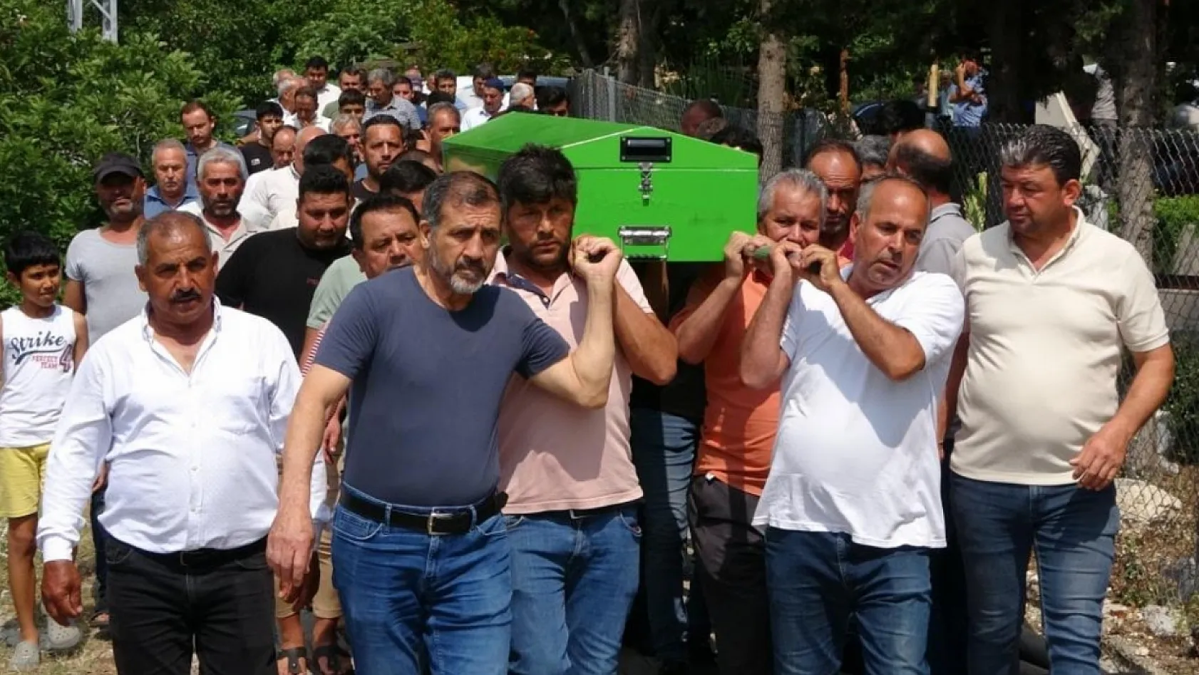 Doğum gününde hayatını kaybetti, nikah günü defnedildi
