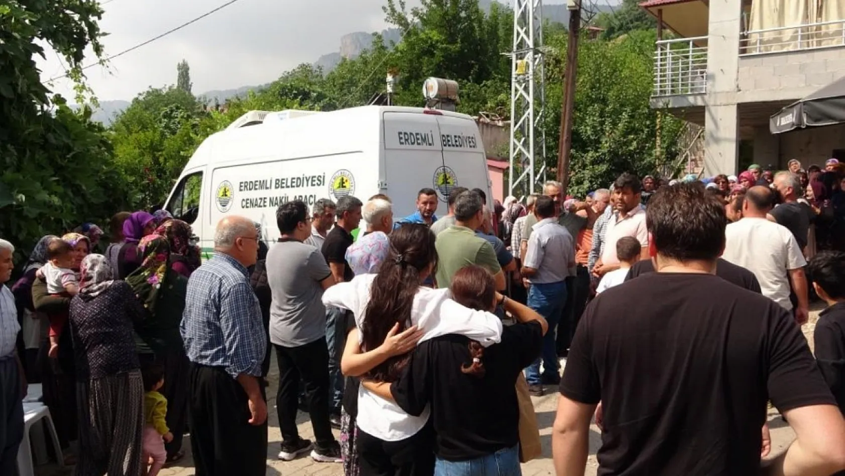 Doğum gününde hayatını kaybetti, nikah günü defnedildi