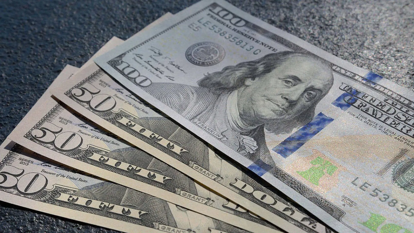 ABD ve Çin arasında kıyamet kopuyor! Dolarda alarm zilleri
