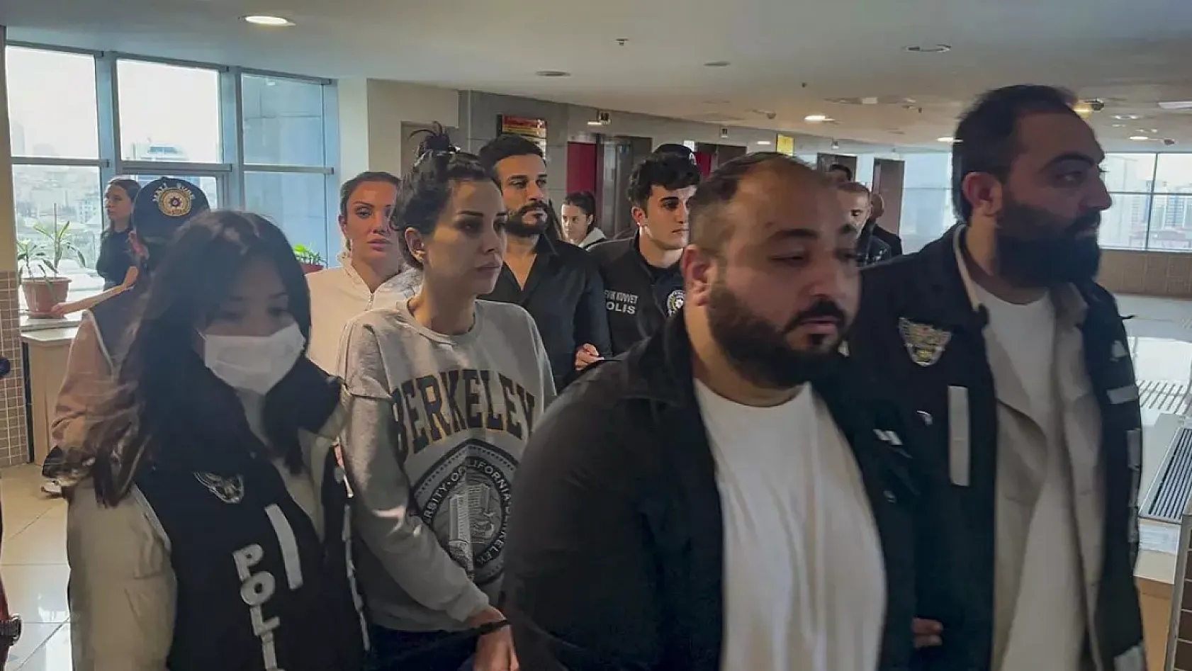 Polat çiftinin suçları ve karakutuları belli oldu, Polat: Yolsuzluk yapmadık mal satarak kazandık.