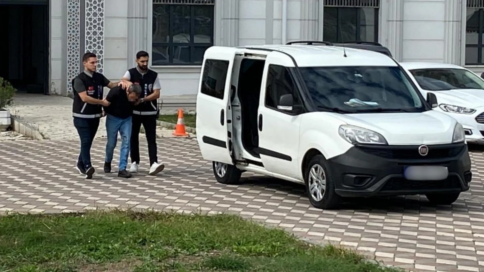 Yeğeninin kocasını halk otobüsünde öldüren sanığa müebbet hapis