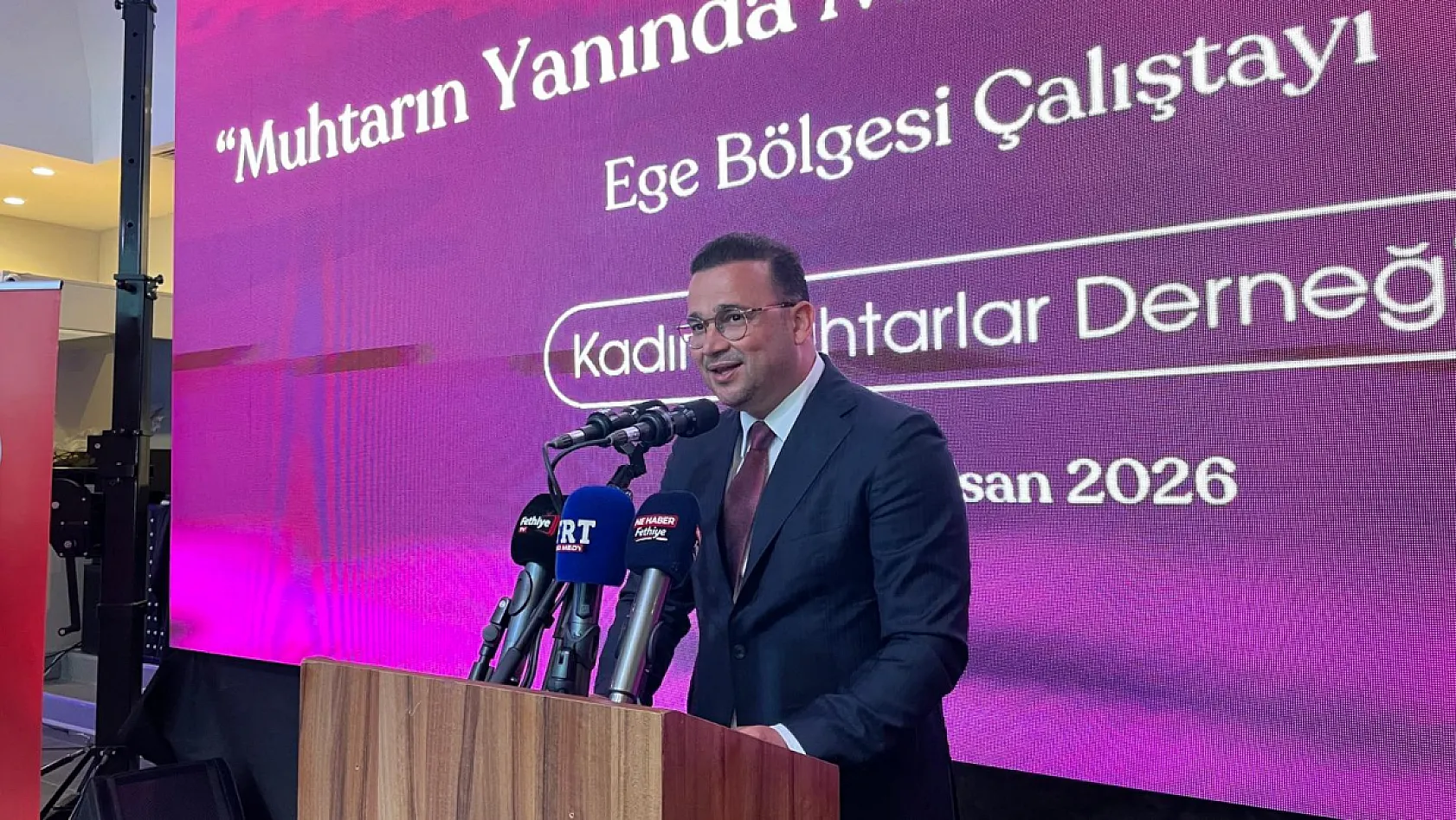 Ege'nin kadın muhtarları Fethiye'de buluştu: 'Muhtarın Yanında, Muhtarlığın Yarınında'