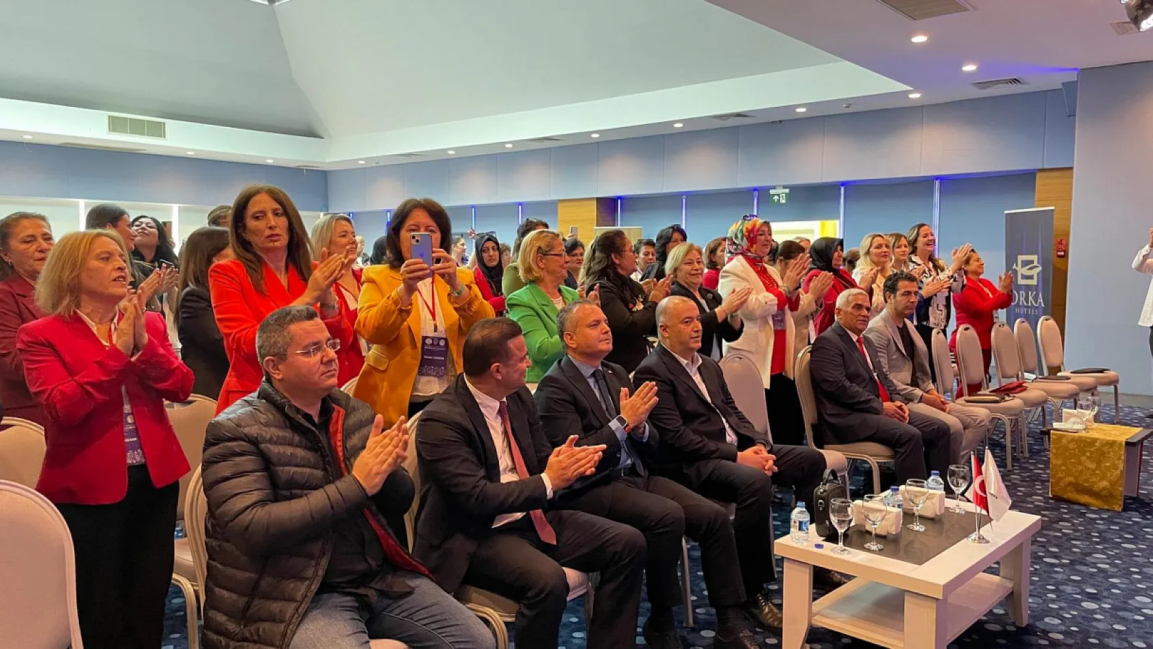 Ege'nin kadın muhtarları Fethiye'de buluştu: 'Muhtarın Yanında, Muhtarlığın Yarınında'