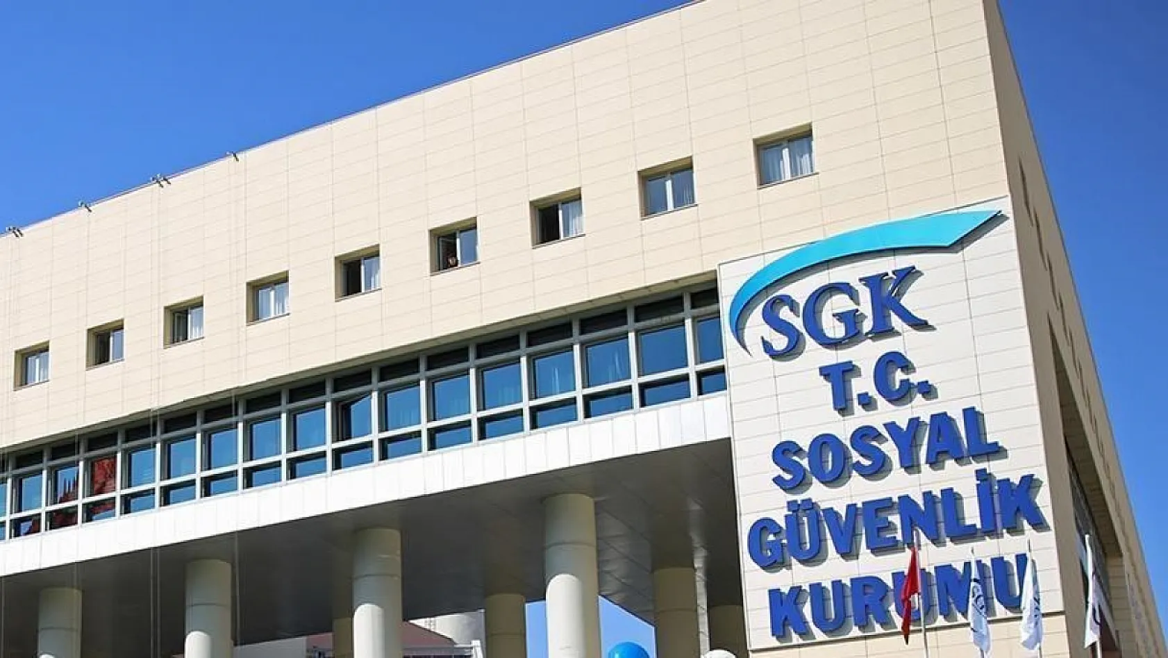 En Düşük Emekli Maaşı 27 Bin TL Olur mu? 2027 Emekli Zammı İçin Kritik Açıklama
