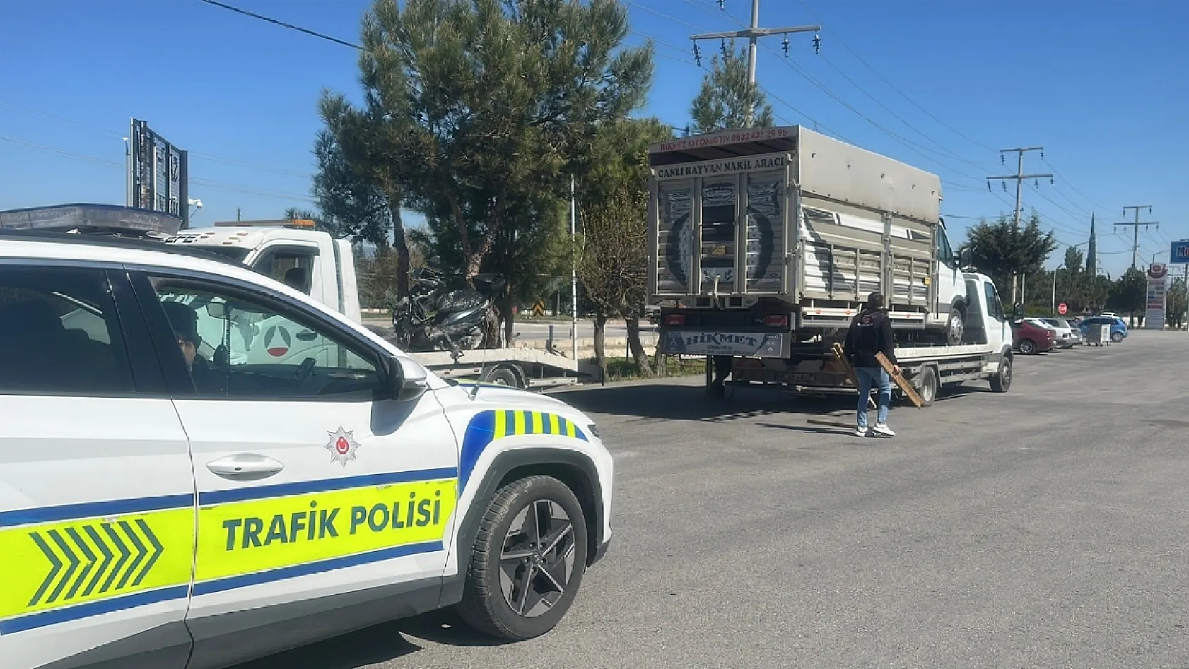Burdur'da eski plakasını kamyonetine taktı, 140 bin lira cezadan kaçamadı