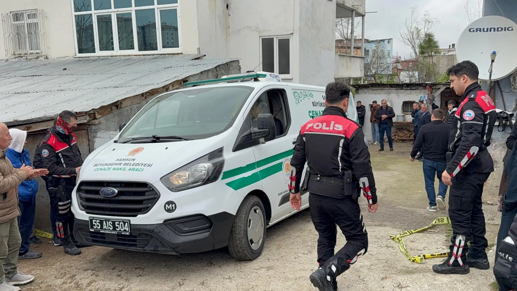 Evlat dehşeti: Anne ve oğlu evde ölü bulundu