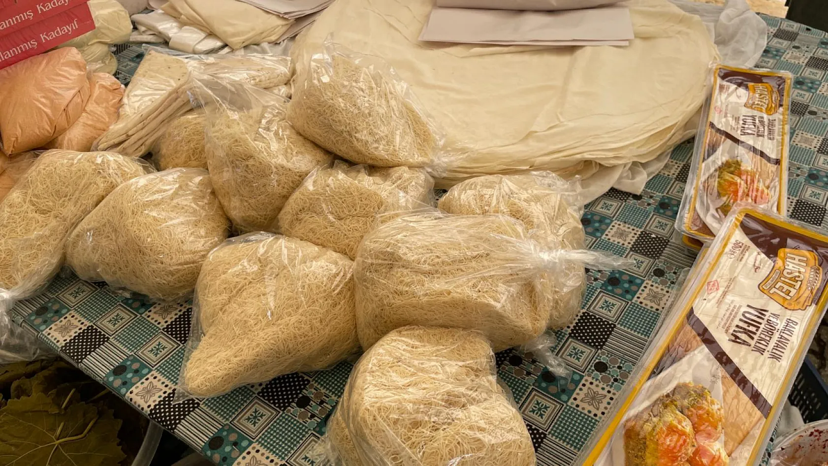 Fethiye'de Baklava Yufkası Satışları Arttı: Bayram Öncesi Yoğunluk