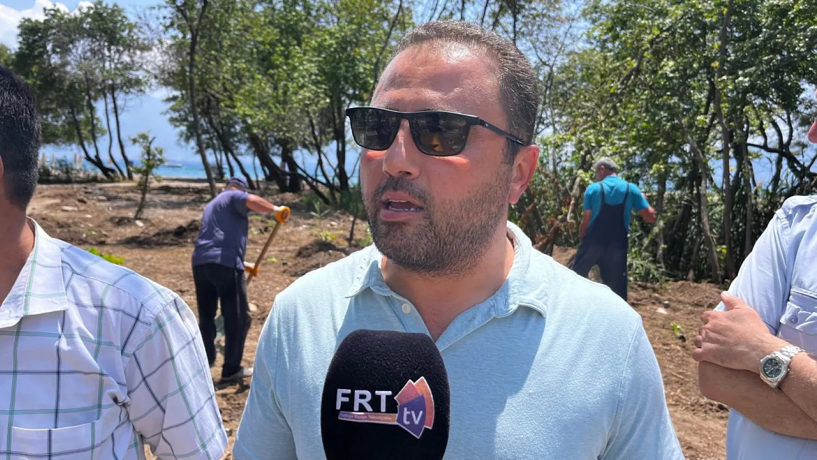 Fethiye Akmaz Halk Plajı'nda Ağaçlandırma Seferberliği