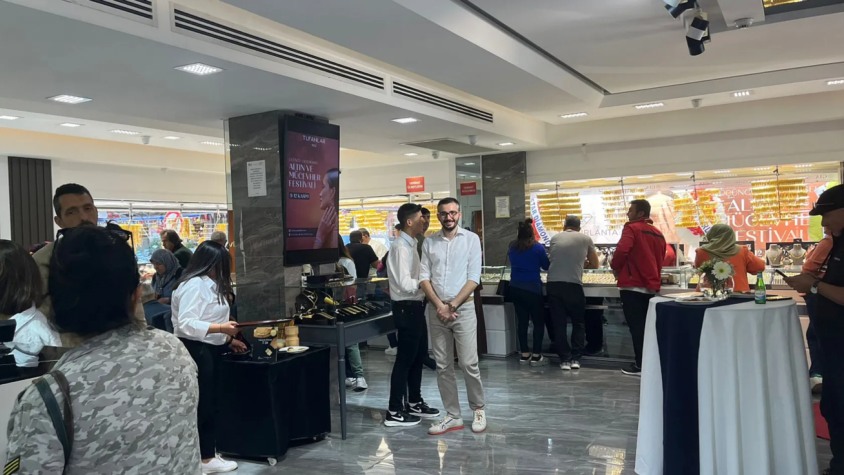 Fethiye'de 3. Geleneksel Altın ve Mücevher Festivali başladı