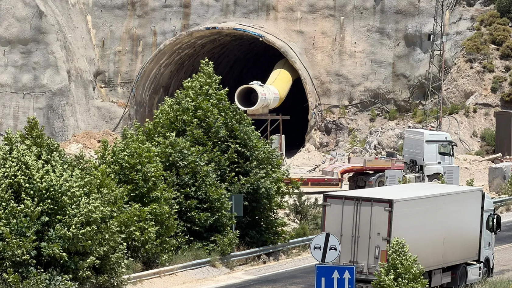 Fethiye-Seydikemer Karabel Tüneli Projesi'nde Çalışmalar Hız Kazandı