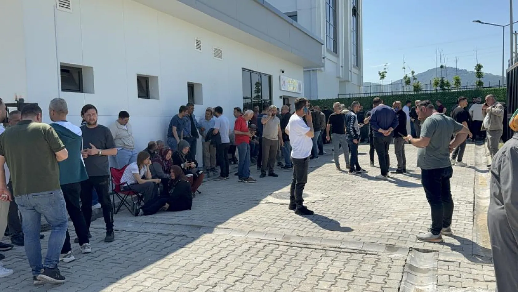 Fabrikada 3 kişinin öldüğü elektrik faciasının detayları belli oldu: Su pompasını tamir ederken can verdiler