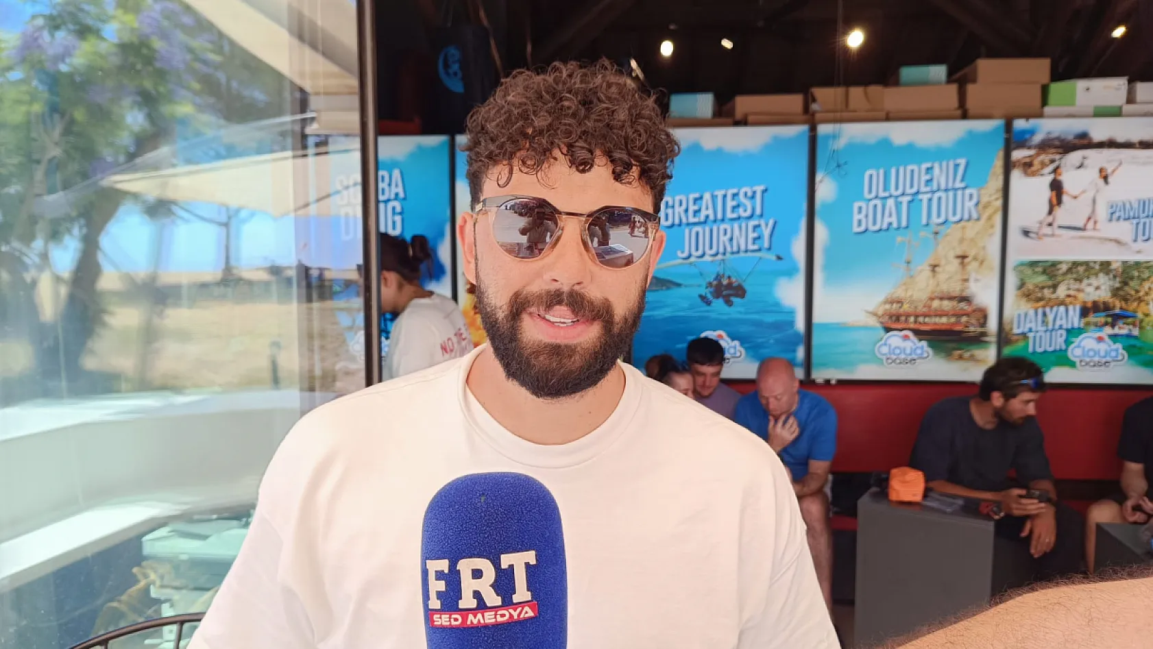 Fethiye Babadağ'da adrenalin sezonu başladı: Paraşütler gökyüzünü renklendiriyor