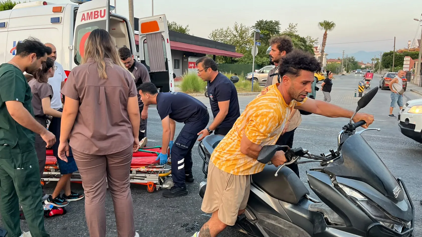 Fethiye Babataşı'nda motosiklet kazası: Anne ve çocuğu yaralandı