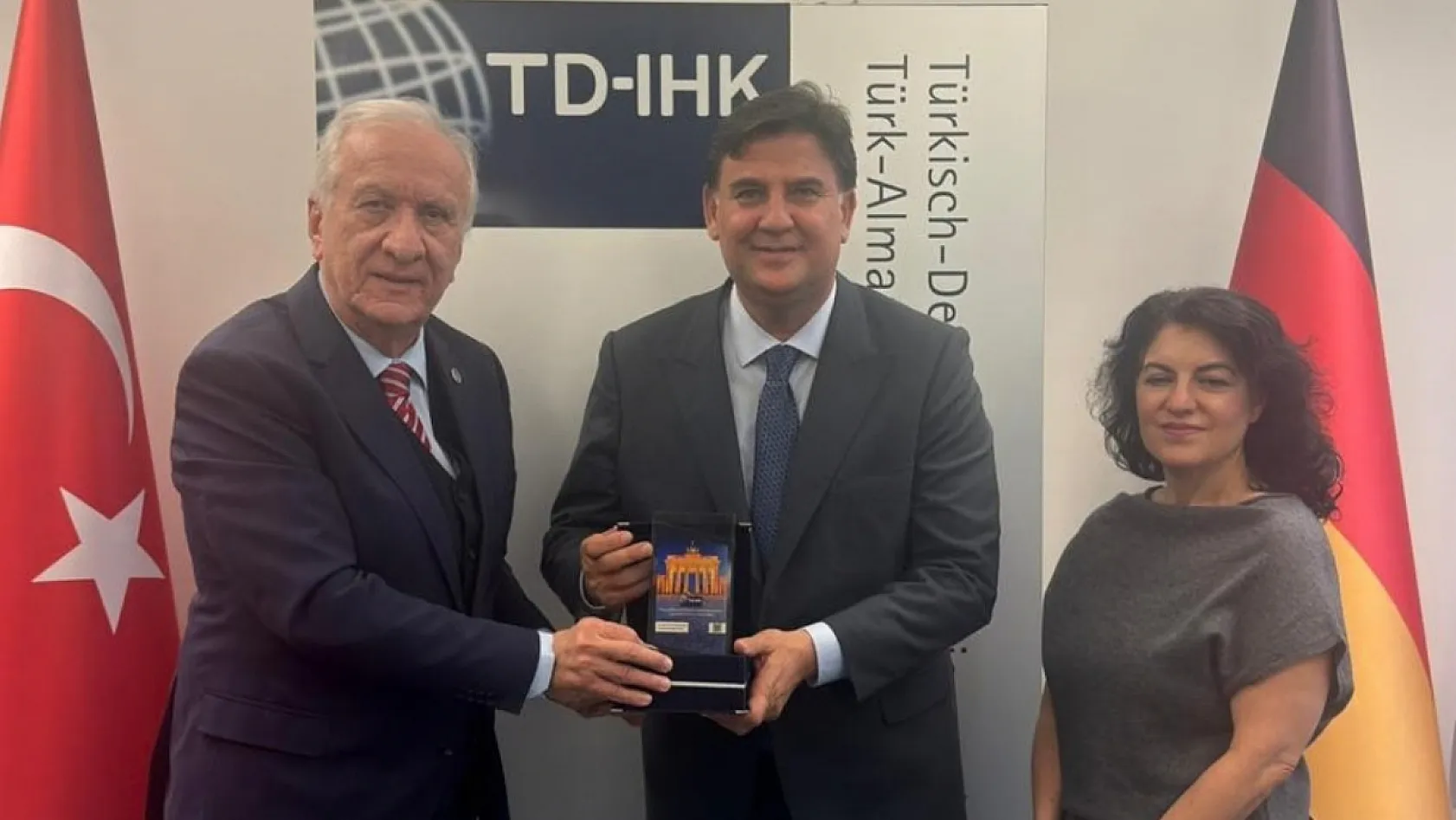 Fethiye Belediye Başkanı Alim Karaca'dan Berlin'de turizm diplomasi turu