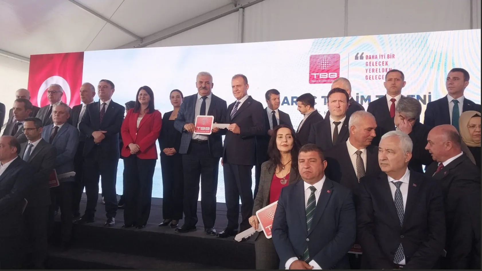 TBB'den Fethiye Belediyesi'ne Su Arazözü Desteği