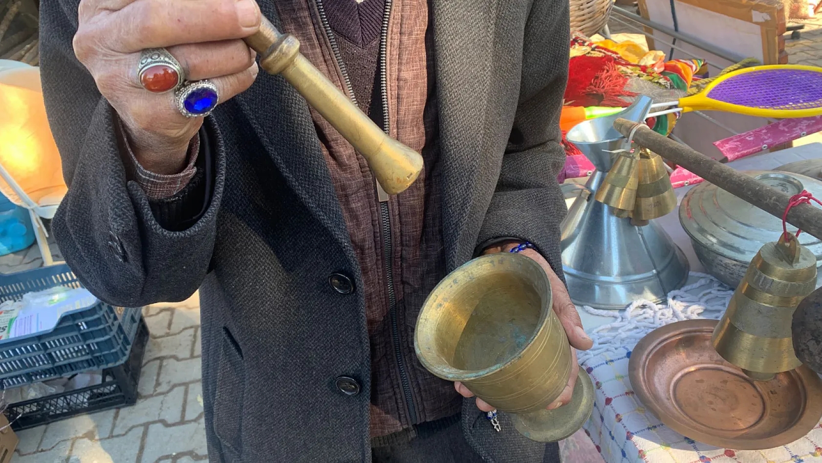 Fethiye Çalış İkinci El Pazarı'nda bakıra büyük ilgi