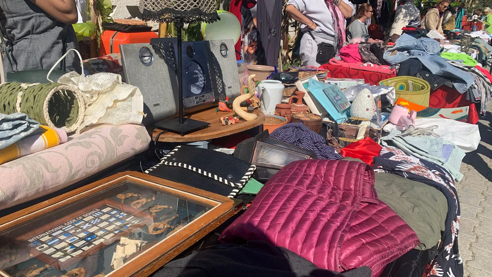 Fethiye Çalış İkinci El Pazarı'nda Cumartesi gününe alışma süreci sürüyor