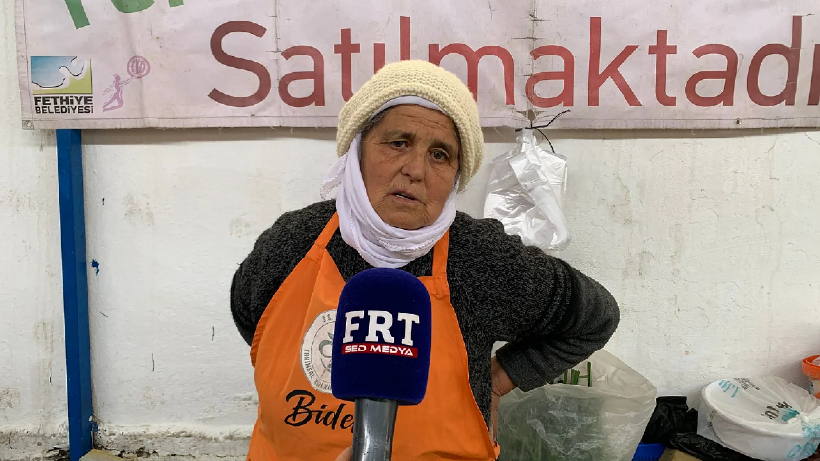 Fethiye Cuma Pazarı'nda 'Ata Tohumları' gelecek için yaşatılıyor
