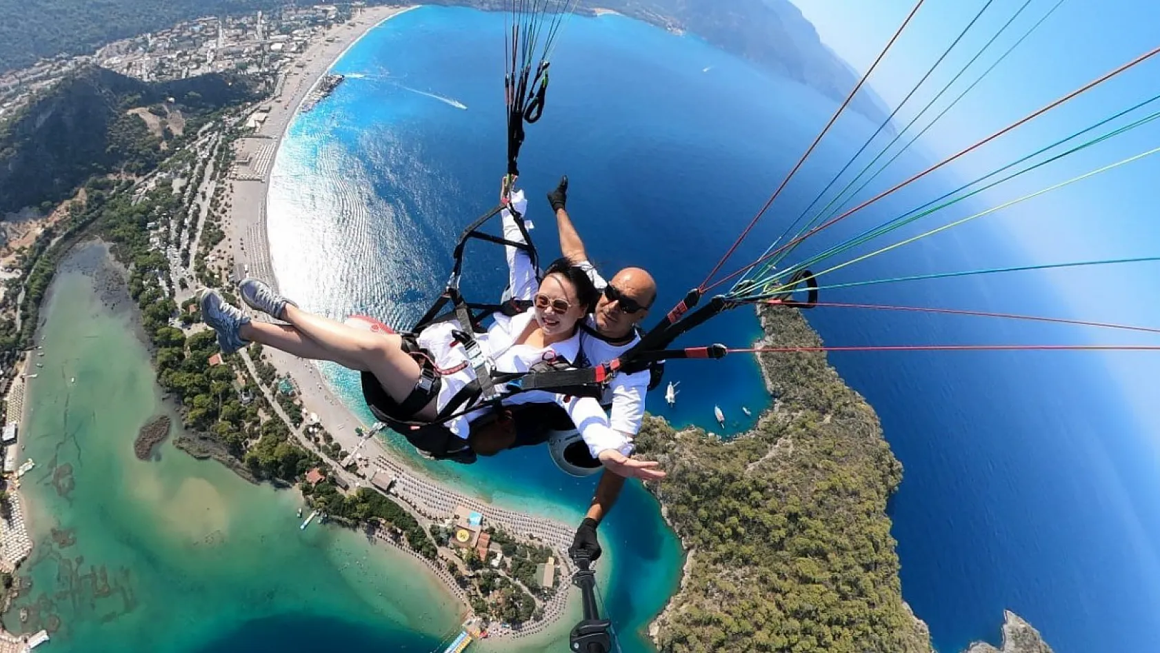 Fethiye'de 7 günde 8 bin 435 kişi yamaç paraşütü yaptı
