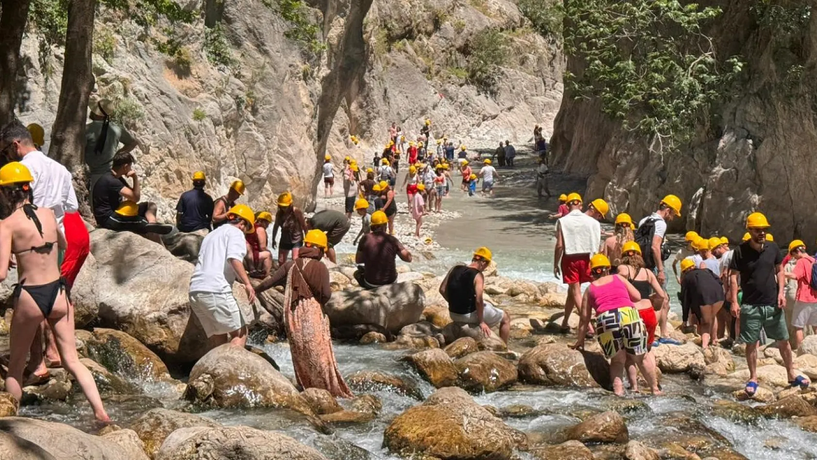 Fethiye'de 7 günde 8 bin 435 kişi yamaç paraşütü yaptı
