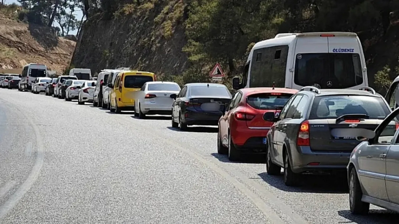 Fethiye'de alternatif yolun açılmasıyla Ölüdeniz rahat bir nefes alacak