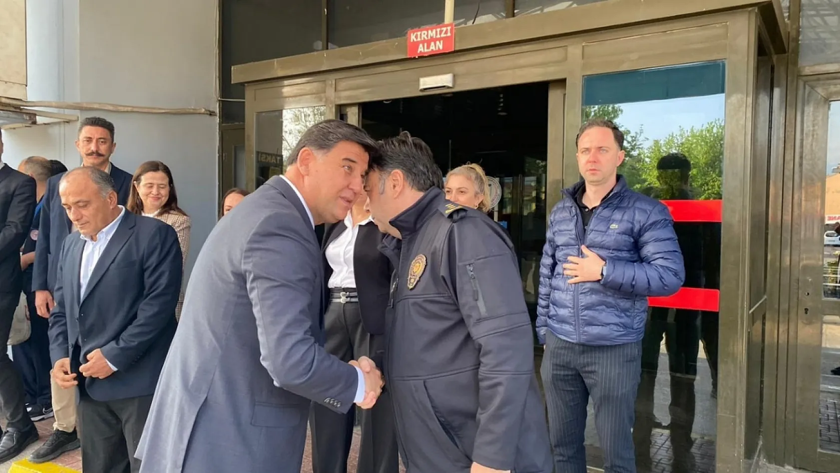 Fethiye'de bayramlaşma Başladı: İlk ziyaret Devlet Hastanesi'ne