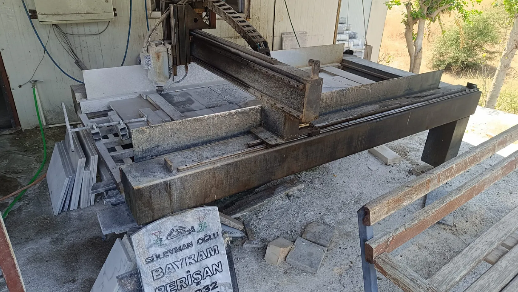 Fethiye'de mezar yapımında fiyatı taşın kalitesi belirliyor