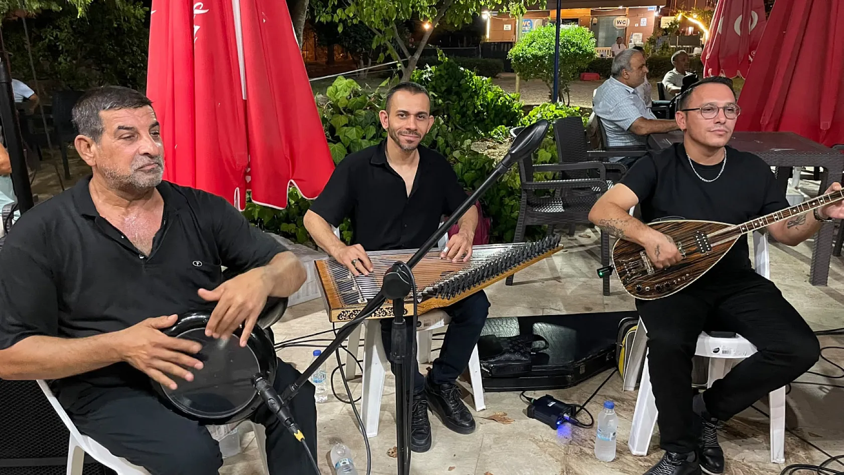 Fethiye'de müzik dolu yaz akşamları devam ediyor