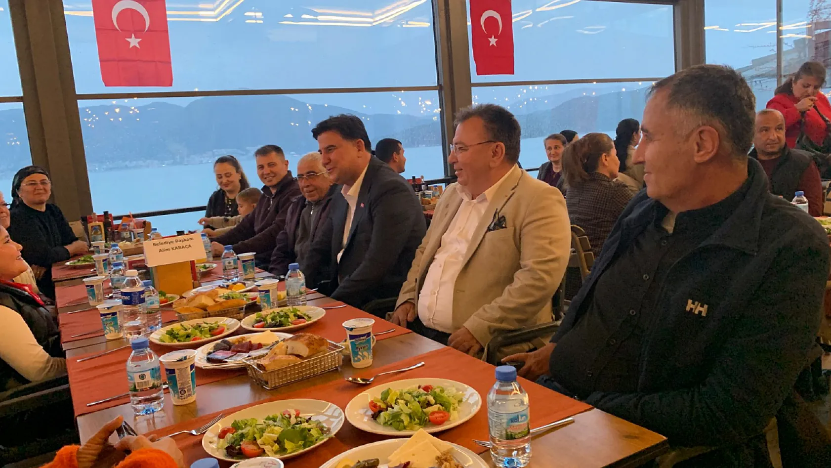 Fethiye'de şehit aileleri ve gaziler için iftar sofrası kuruldu