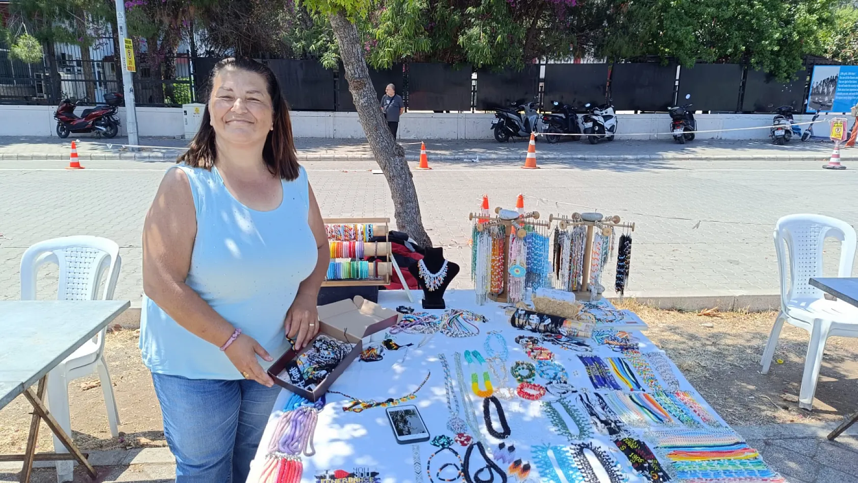 Fethiye El Sanatları Grubu El Emeği Ürünlerini Sergilemeye Devam Ediyor