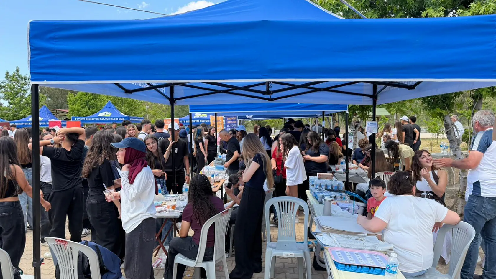 Fethiye Fatih Anadolu Lisesi'nde kermes coşkusu: Gelir okul ihtiyaçlarına destek olacak
