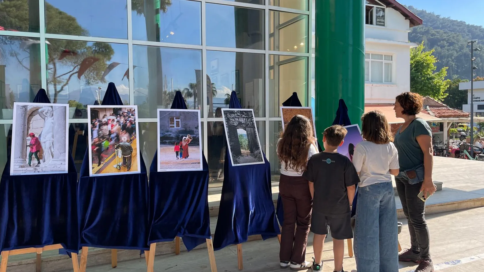 Fethiye Fotoğraf Festivali'nde 'Geçiş' temalı sergiler sanatseverlerle buluştu