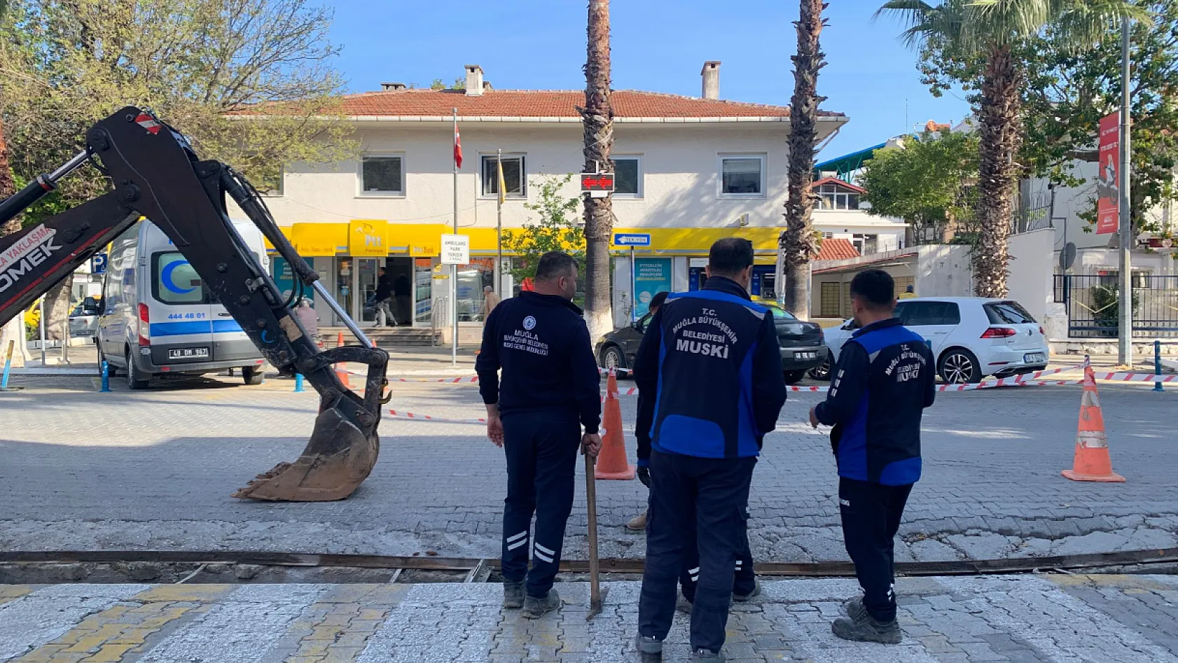 Fethiye Hükümet Caddesi'nde Yol Kapalı: MUSKİ Çalışma Başlattı