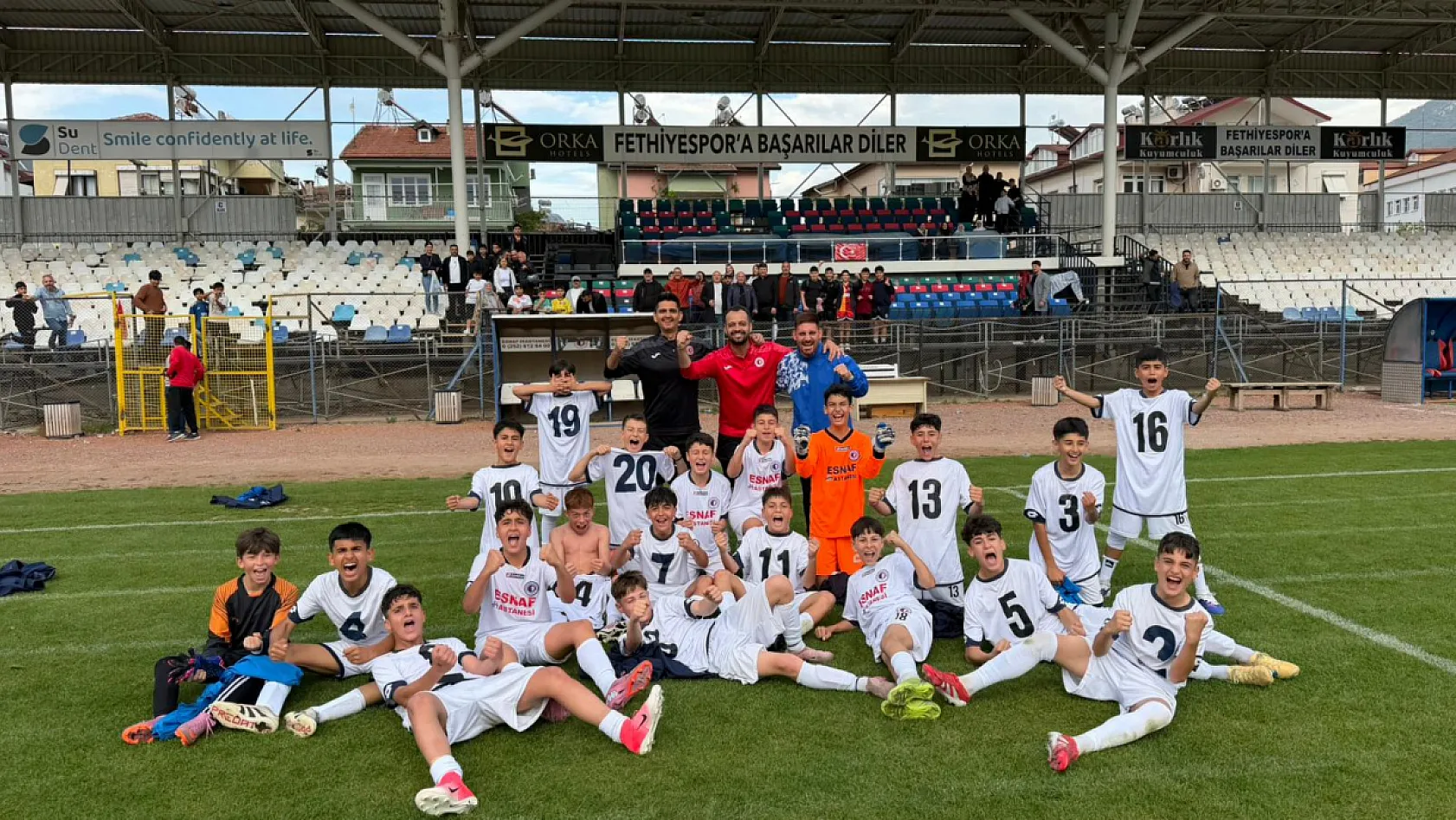 Fethiye İlçe Stadyumu'nda zirveyi Fethiyespor U13 aldı: 2-1