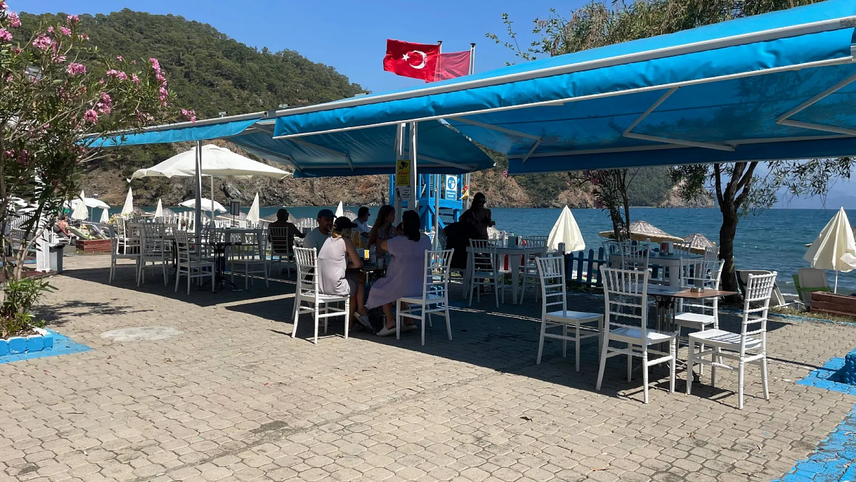 Fethiye İnlice Plajı Yaz Sezonuna Hazır: Hafta Sonları Yoğunluk Artıyor