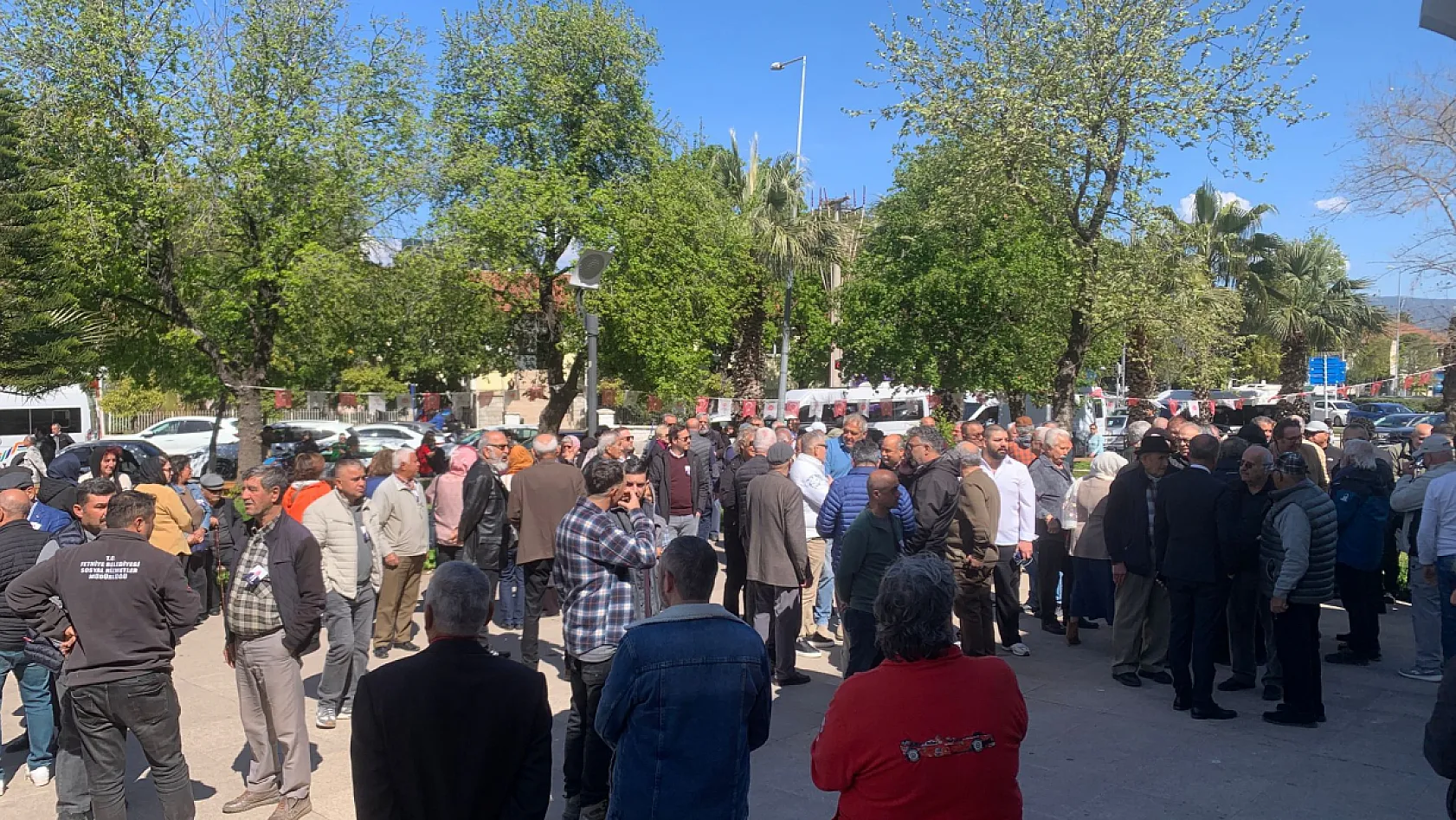 Fethiye iş dünyasının sevilen ismi Ramazan Ordukan'a veda