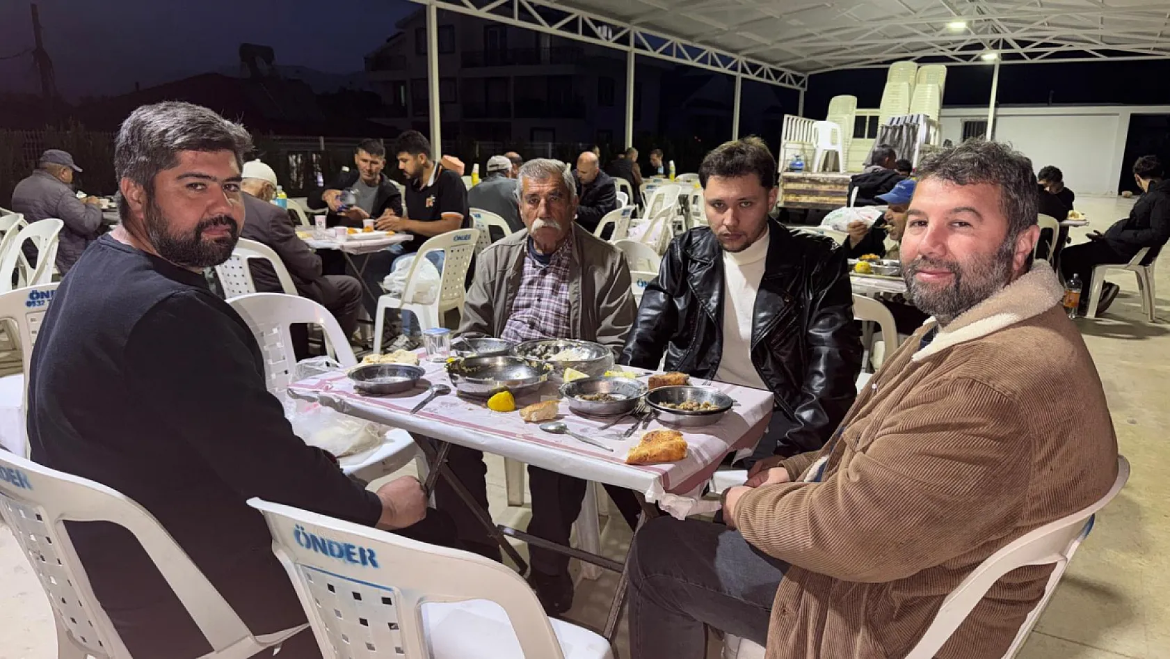 Fethiye Karapınar Mahallesi'nde ramazan ayı, birlik ve paylaşımla sona erdi